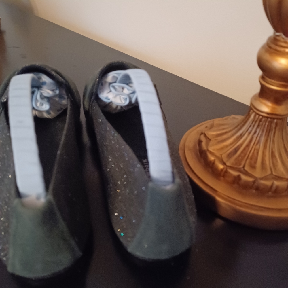 Newbark sparkly shoes - Picture 4 of 5